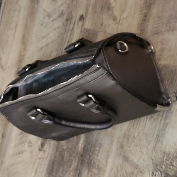 CHARMING CHARLIE TOTE - Picture 3 of 4